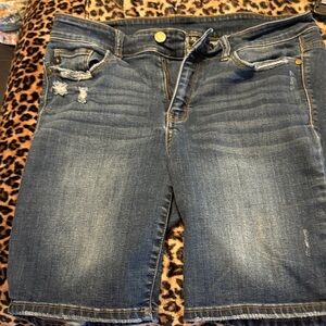 Judy Blue Dark Wash Denim Bermuda shorts. Size XL. Some distressing.